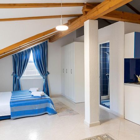 Guest House Aldin 울친 외부 사진