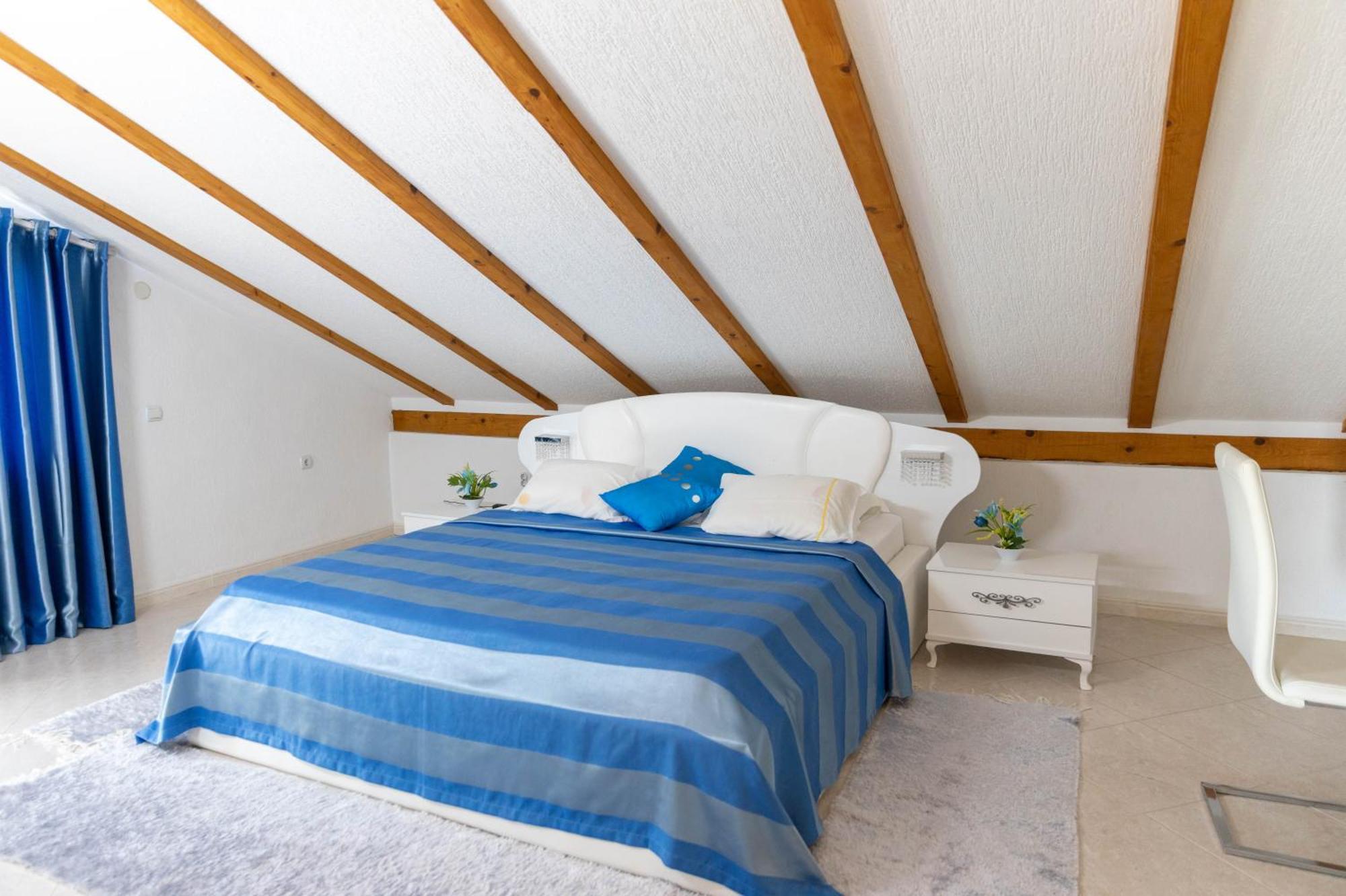 Guest House Aldin 울친 외부 사진