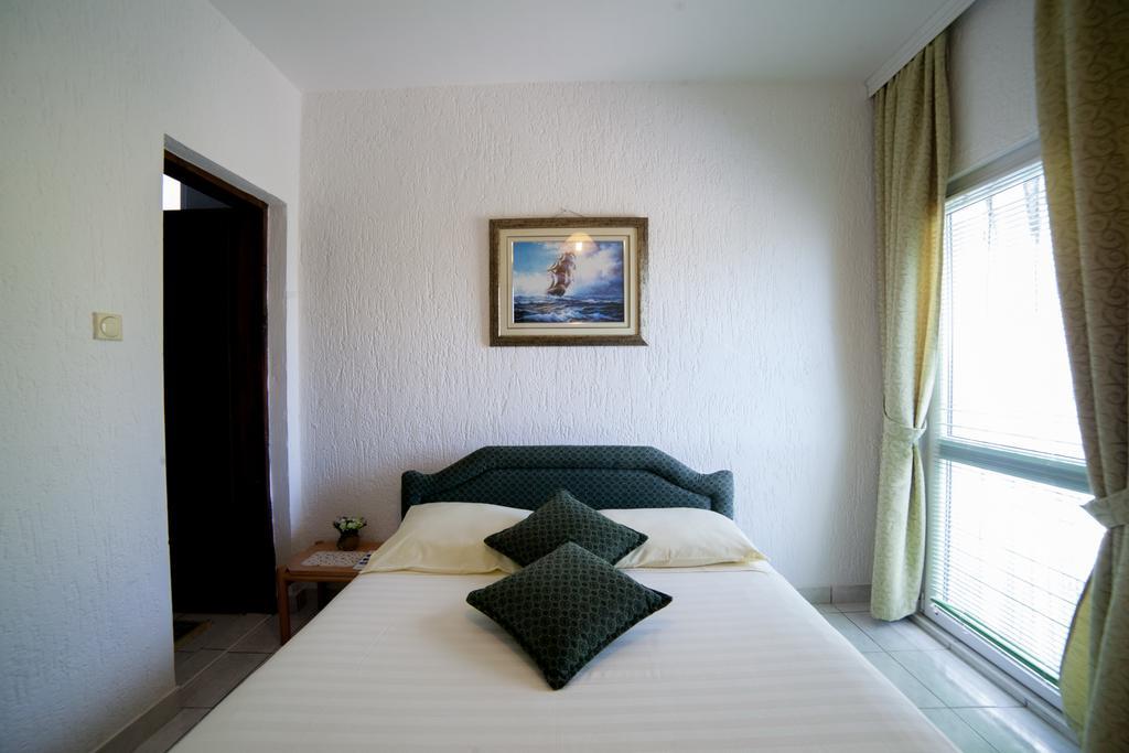 Guest House Aldin 울친 외부 사진