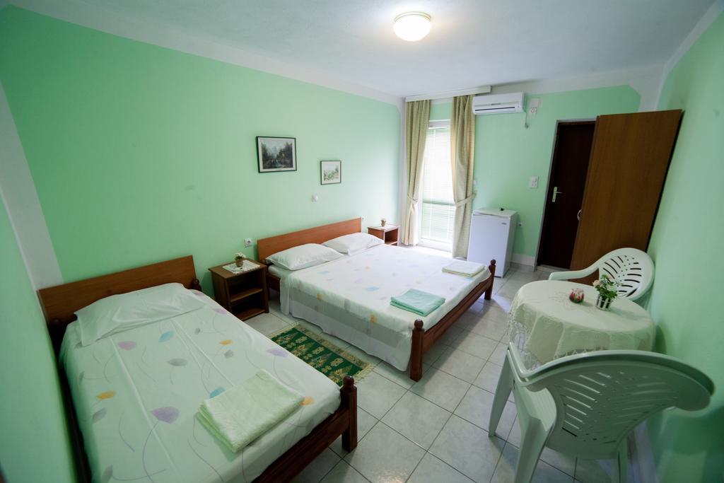 Guest House Aldin 울친 외부 사진