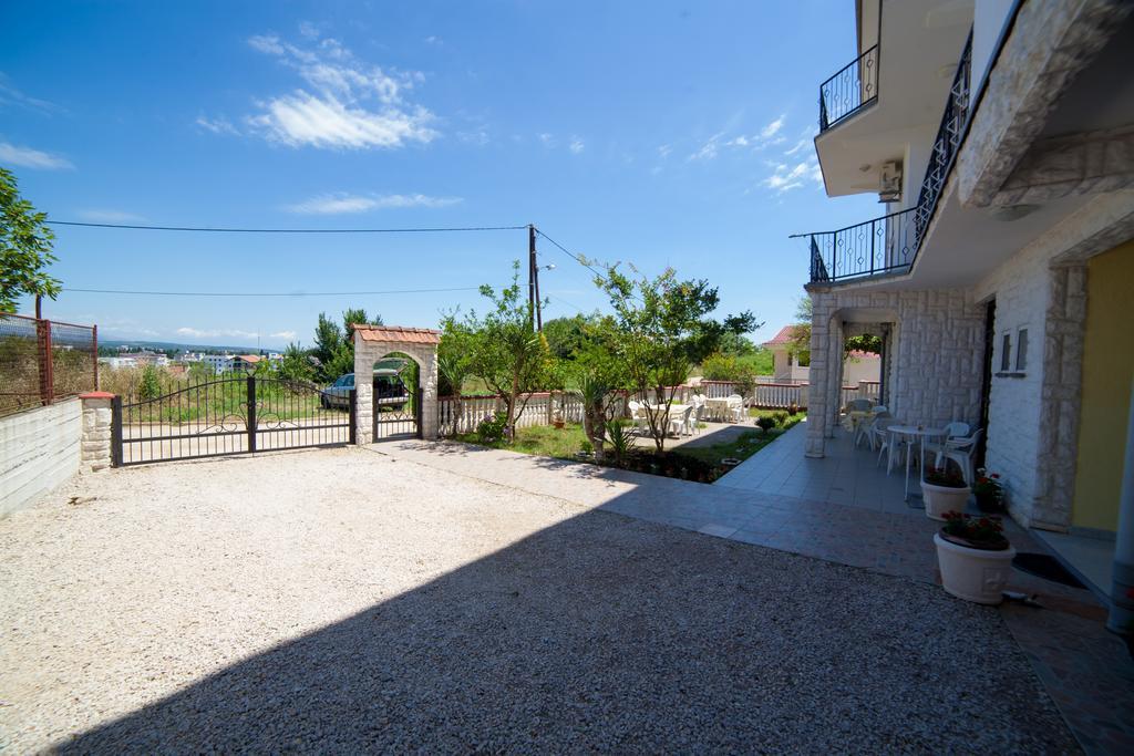 Guest House Aldin 울친 외부 사진