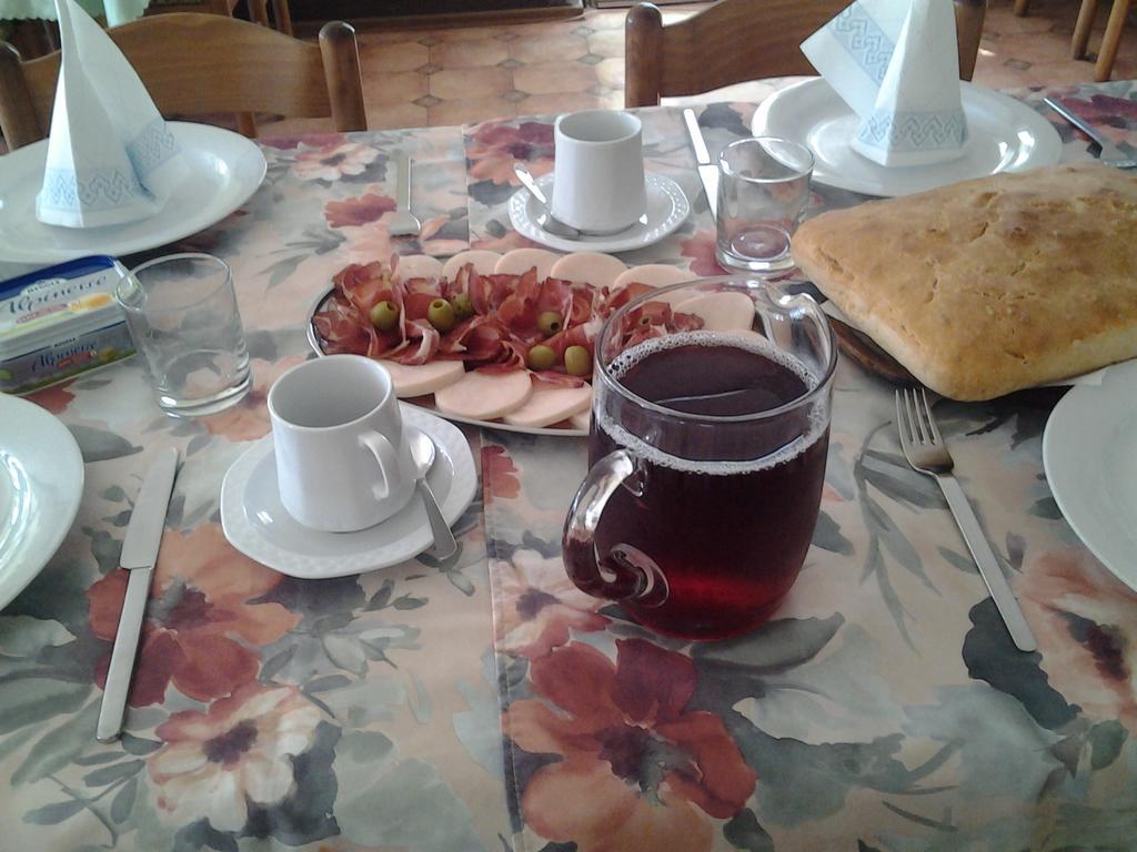 Guest House Aldin 울친 외부 사진