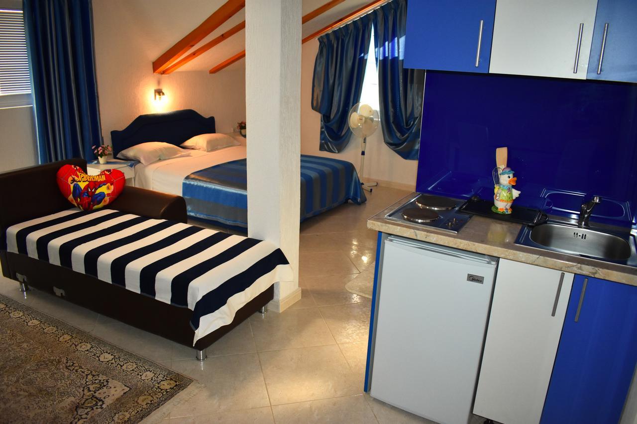 Guest House Aldin 울친 외부 사진